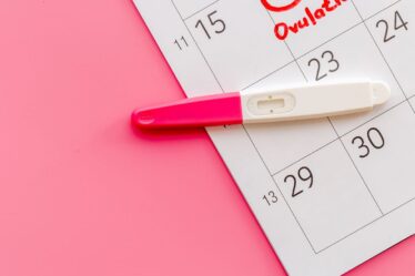 monitorowanie owulacji - kalendarzyk ciążowy, testy owulacyjne, aplikacje owulacyjne