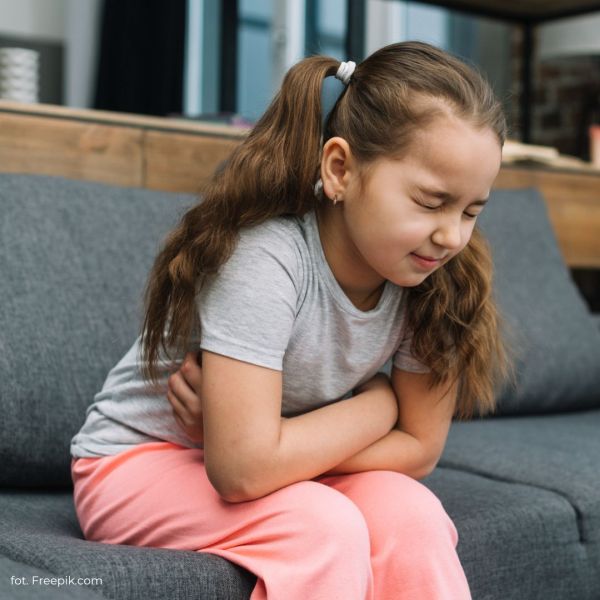 Wymioty u dziecka – co robić, najczęstsze przyczyny